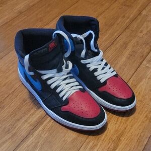 Nike Air Jordan UNC To Chicago